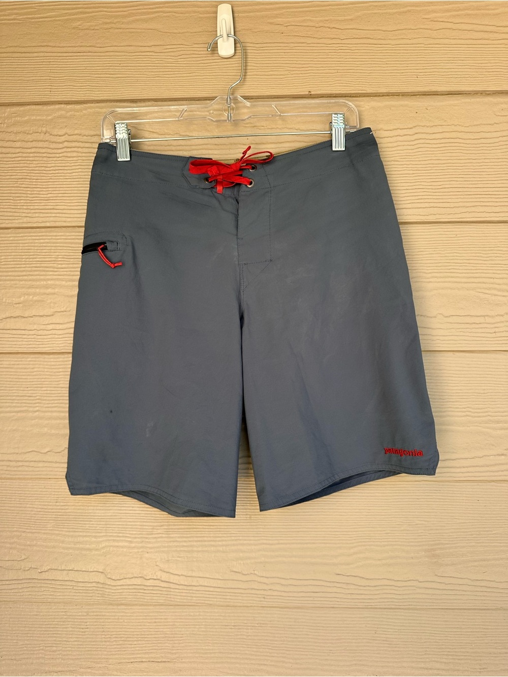 Patagonia Men’s Board Shorts Swim Trunks Grey Blue Size 29 Surf Beach A32